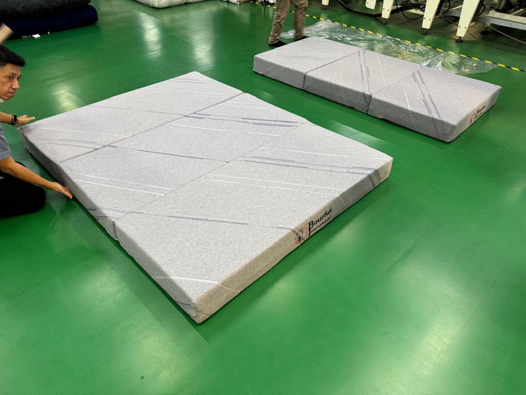 Tri-Fold Queen Mattress by snooze.